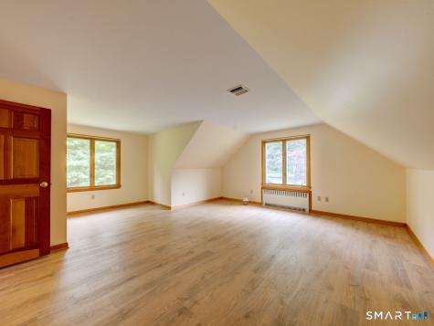 393 Turkey Hill Road Haddam CT 06438