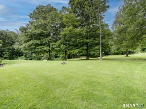 393 Turkey Hill Road Haddam CT 06438