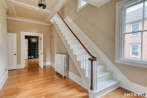 840 Worthington Ridge Berlin CT 06037