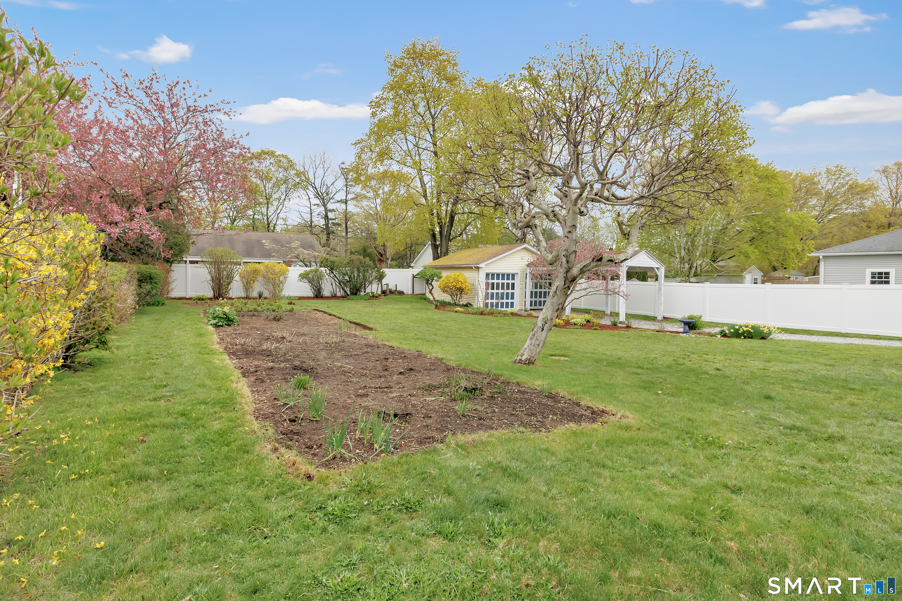22 Morgan Park Clinton CT 06413