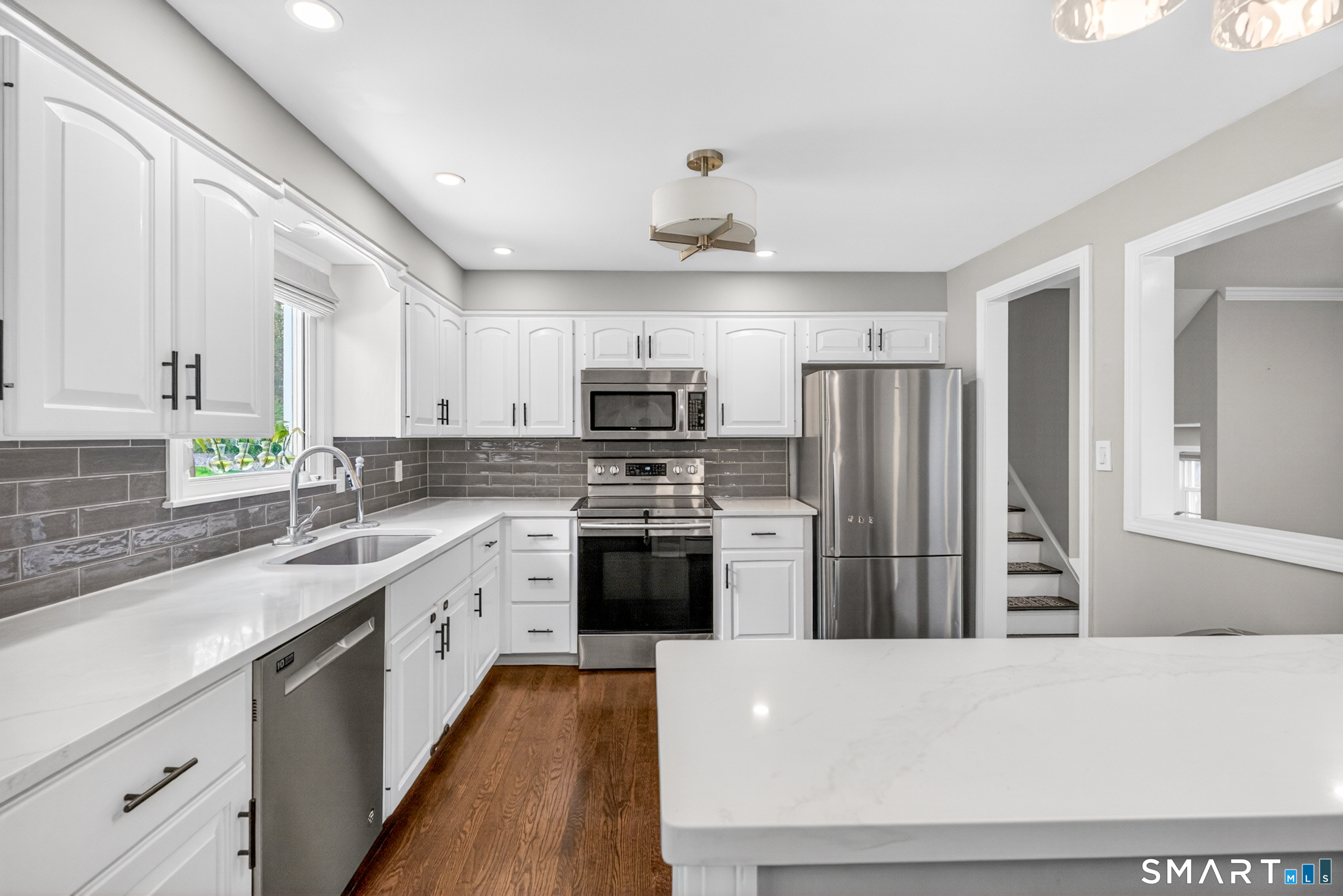 568 Wiese Road Cheshire CT 06410