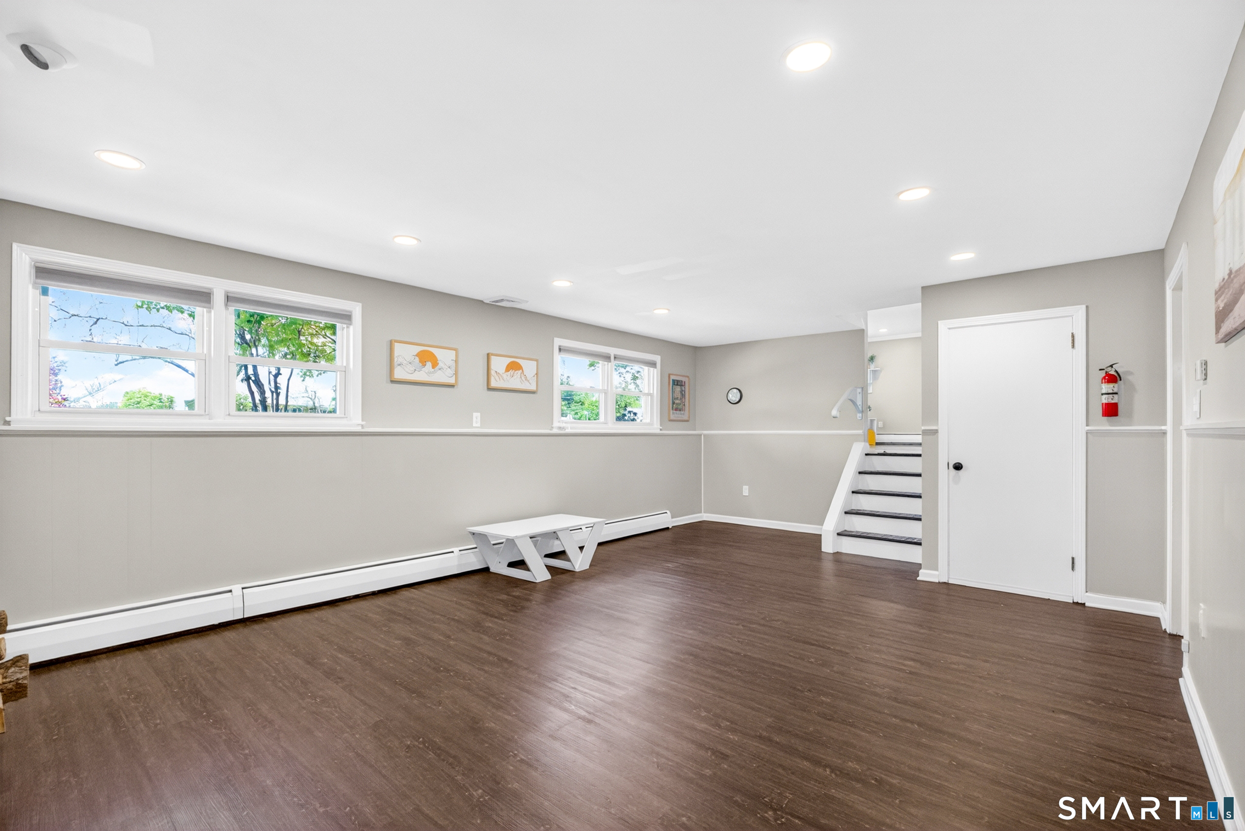 568 Wiese Road Cheshire CT 06410