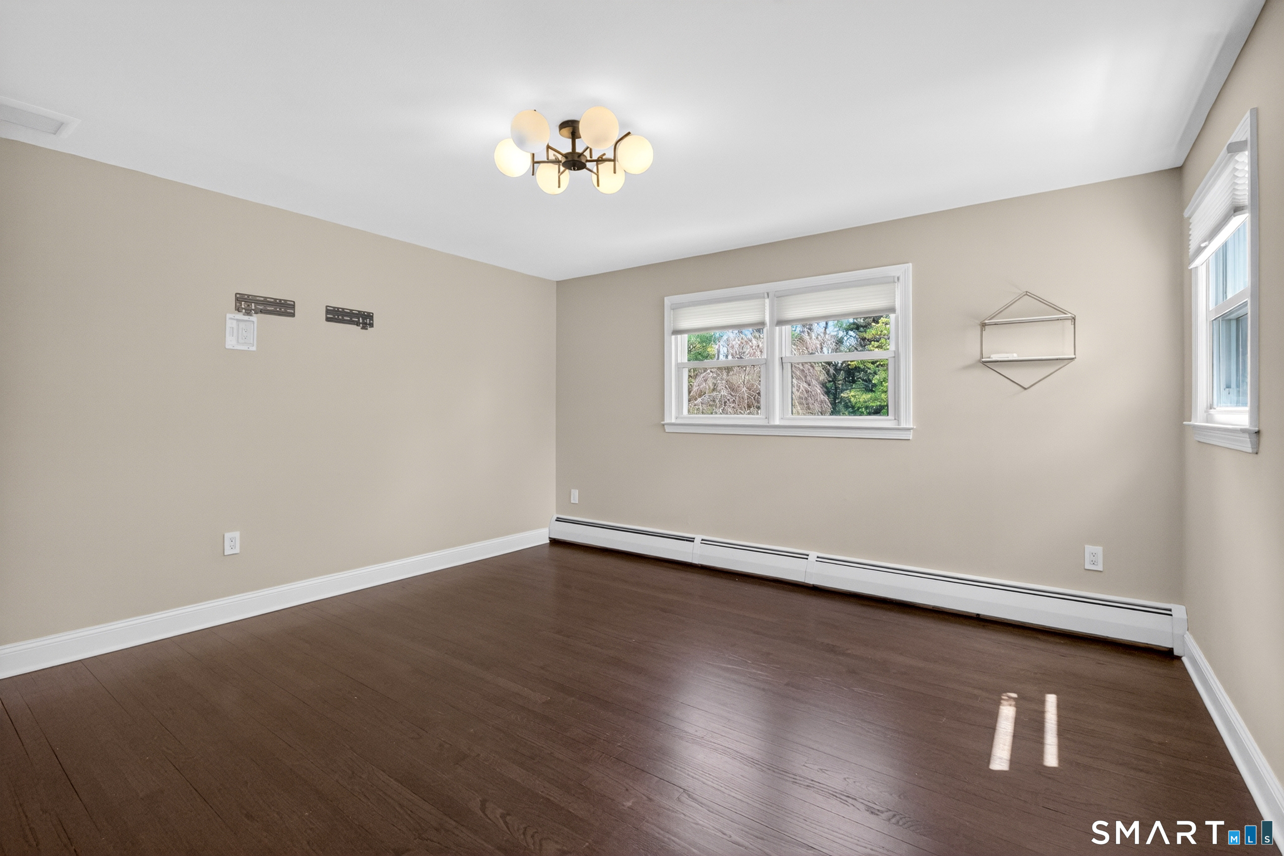 568 Wiese Road Cheshire CT 06410
