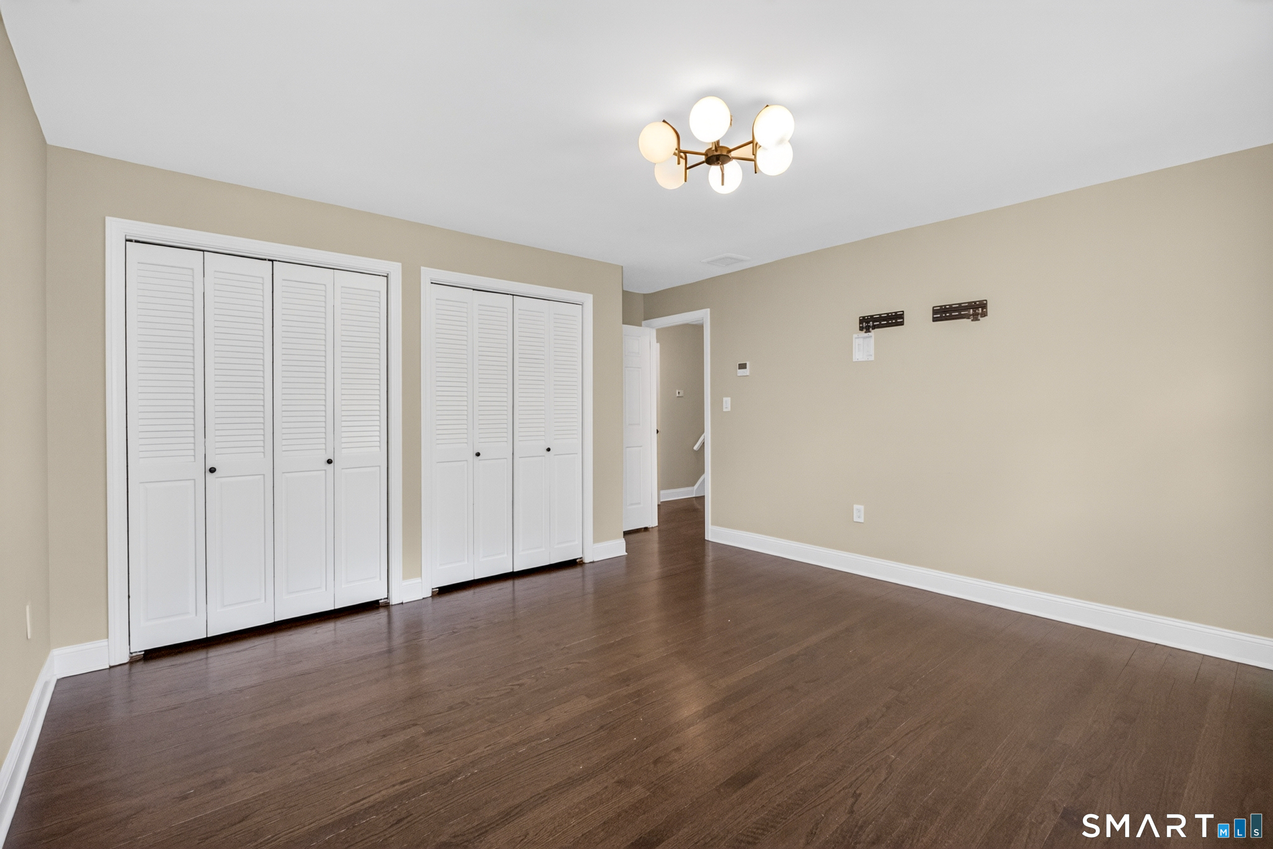 568 Wiese Road Cheshire CT 06410
