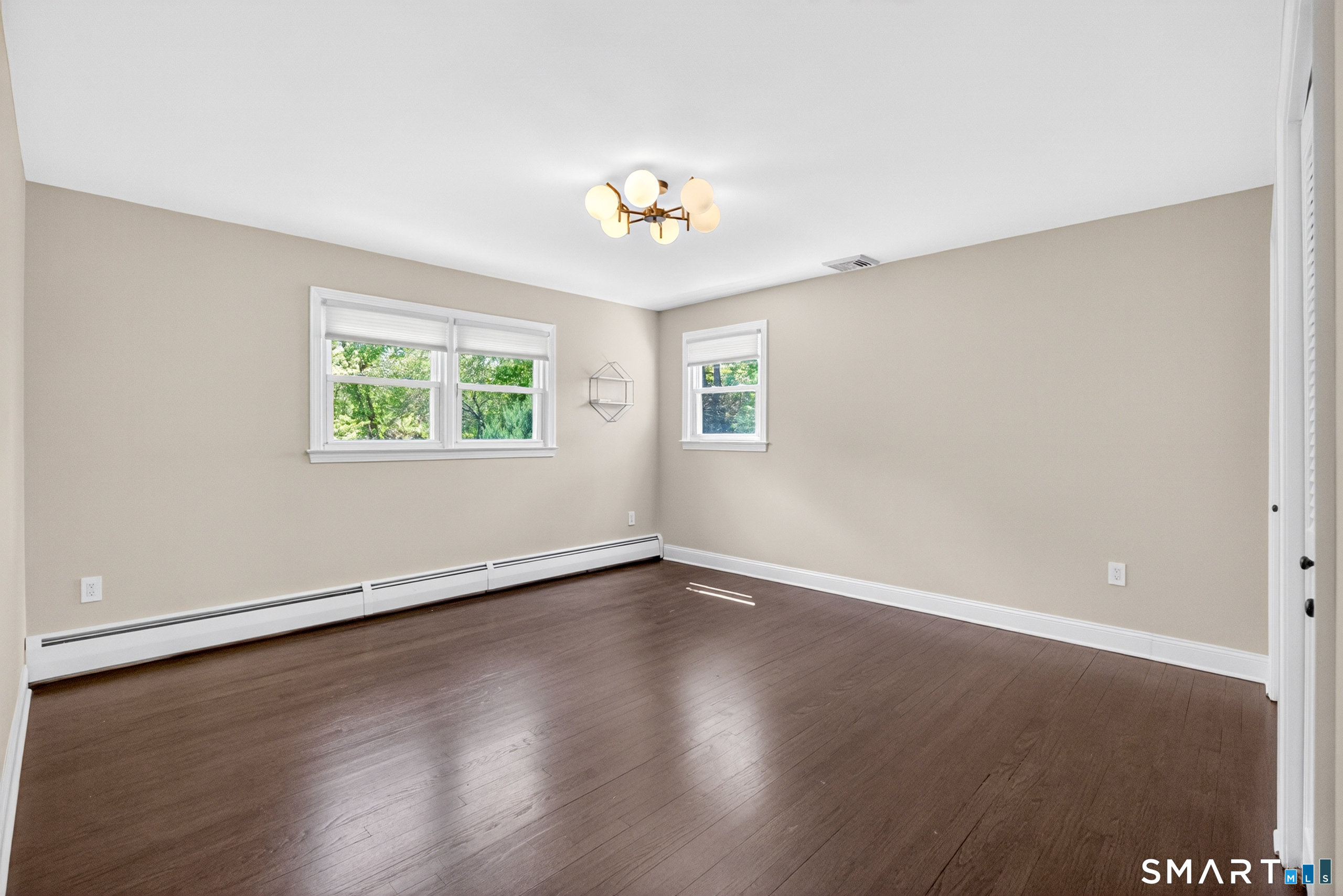 568 Wiese Road Cheshire CT 06410