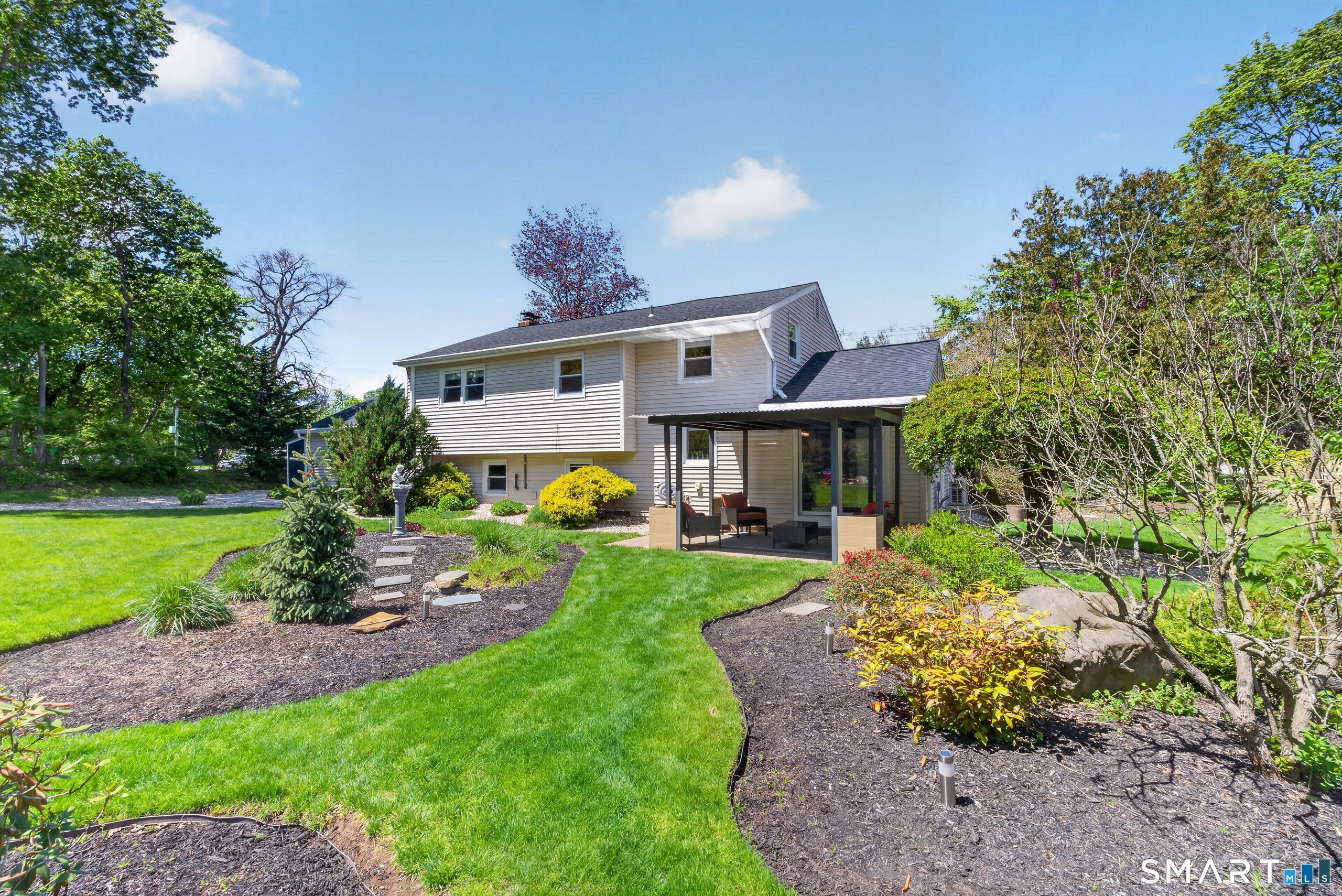 568 Wiese Road Cheshire CT 06410