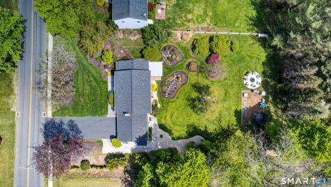 568 Wiese Road Cheshire CT 06410