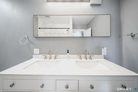 121 Highwood Avenue Southington CT 06489