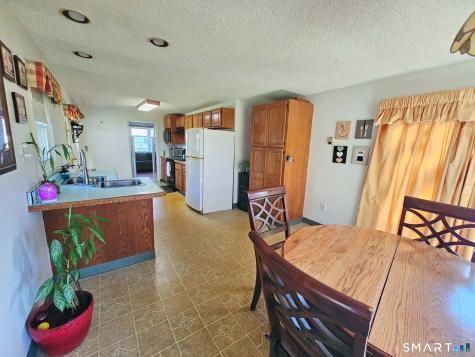 86 Branch Drive East Hartford CT 06118