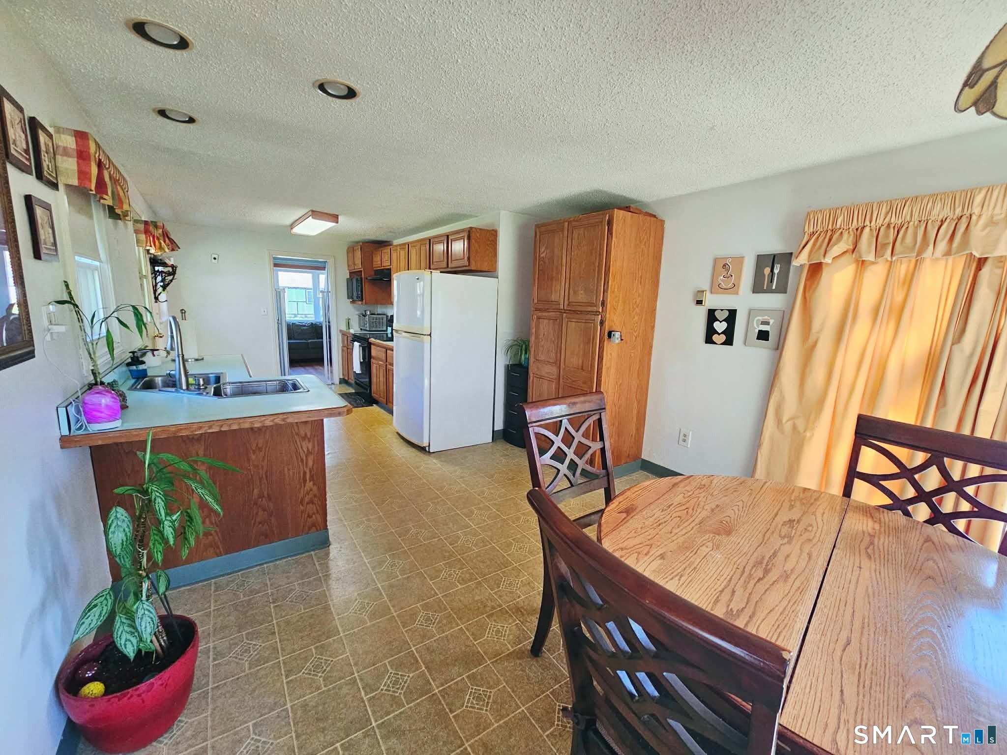 86 Branch Drive East Hartford CT 06118