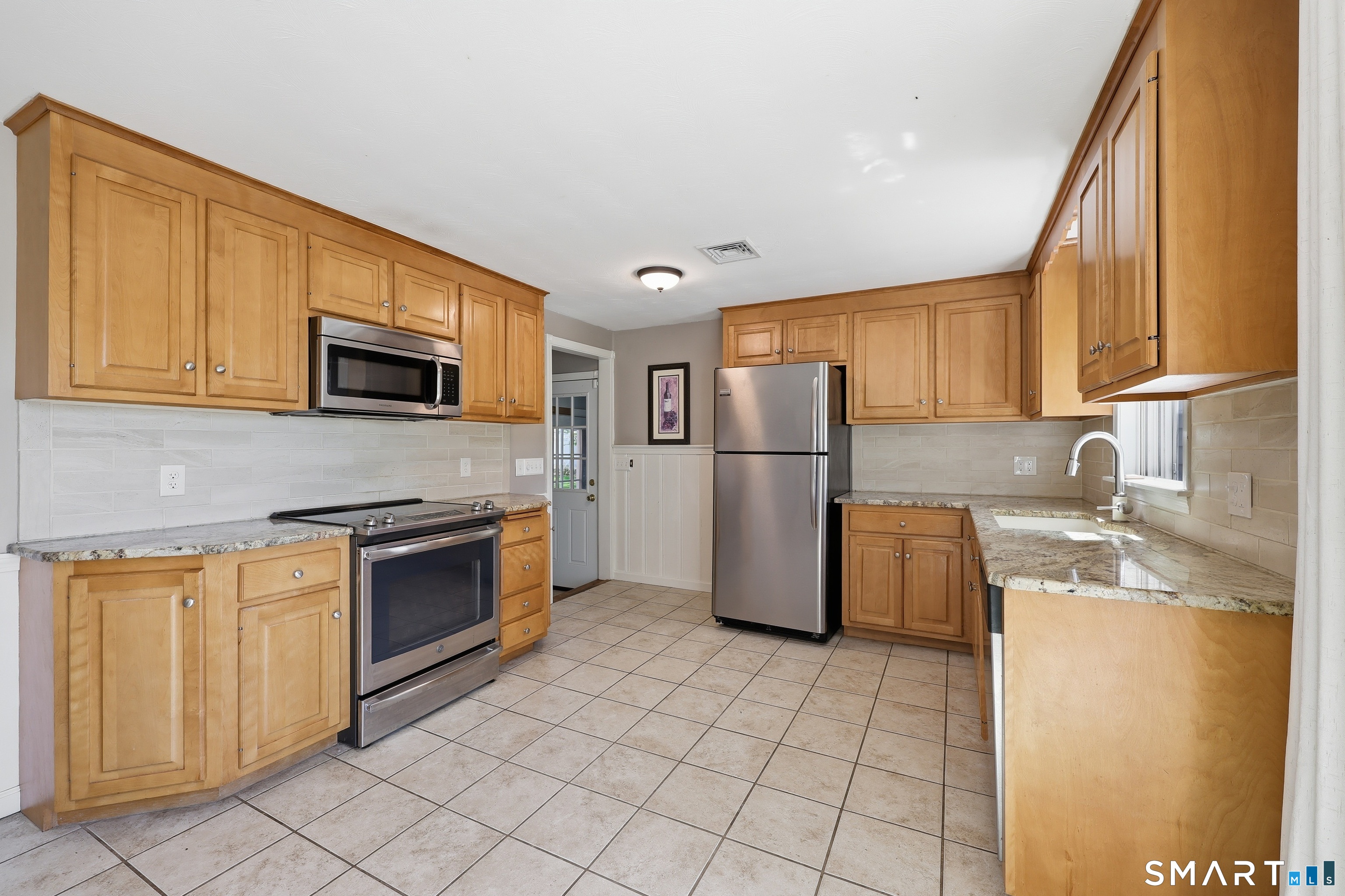 67 Countryside Lane Suffield CT 06078