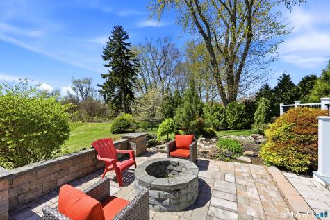67 Countryside Lane Suffield CT 06078