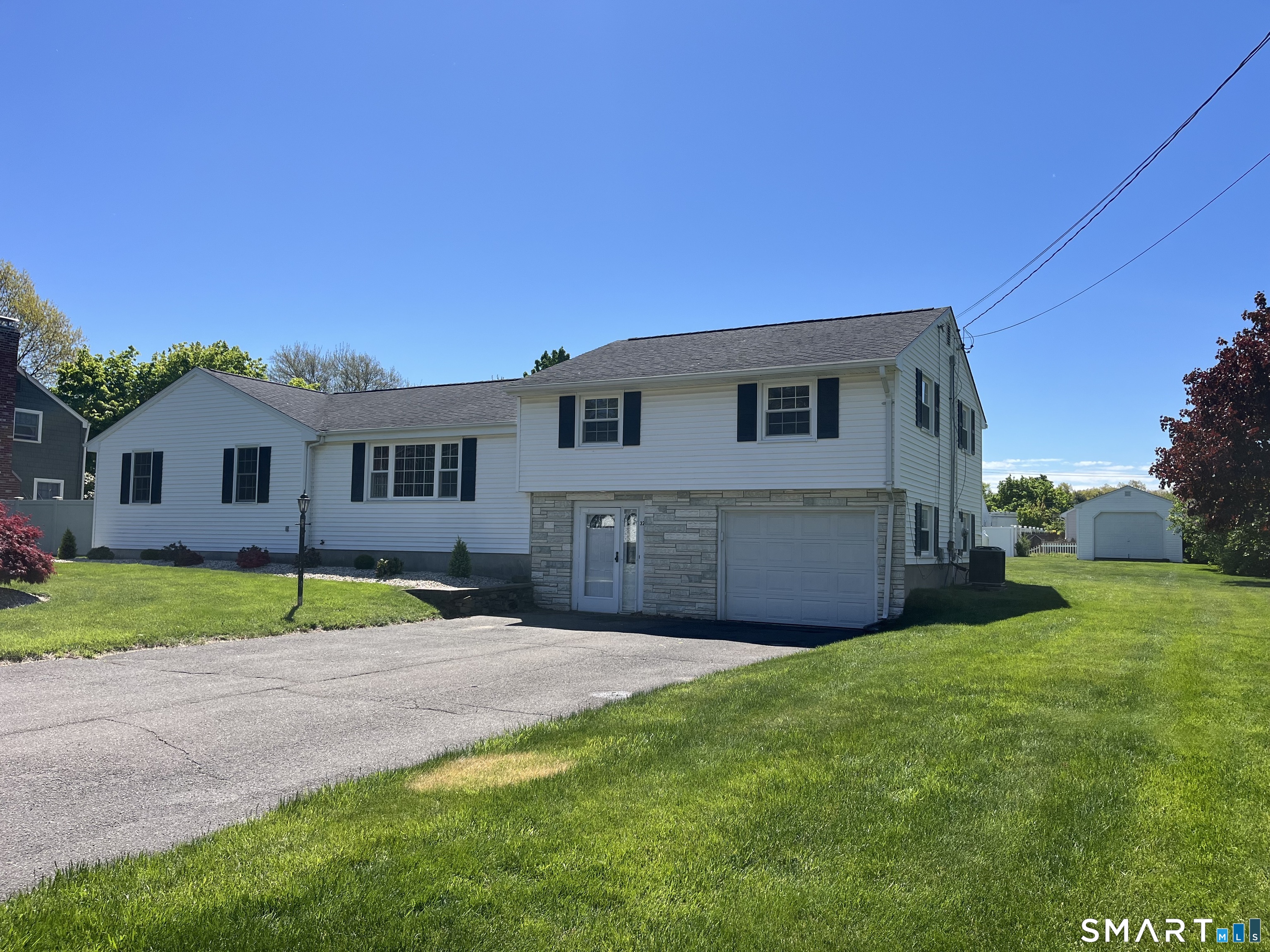 32 Cloverdale Road Southington CT 06489