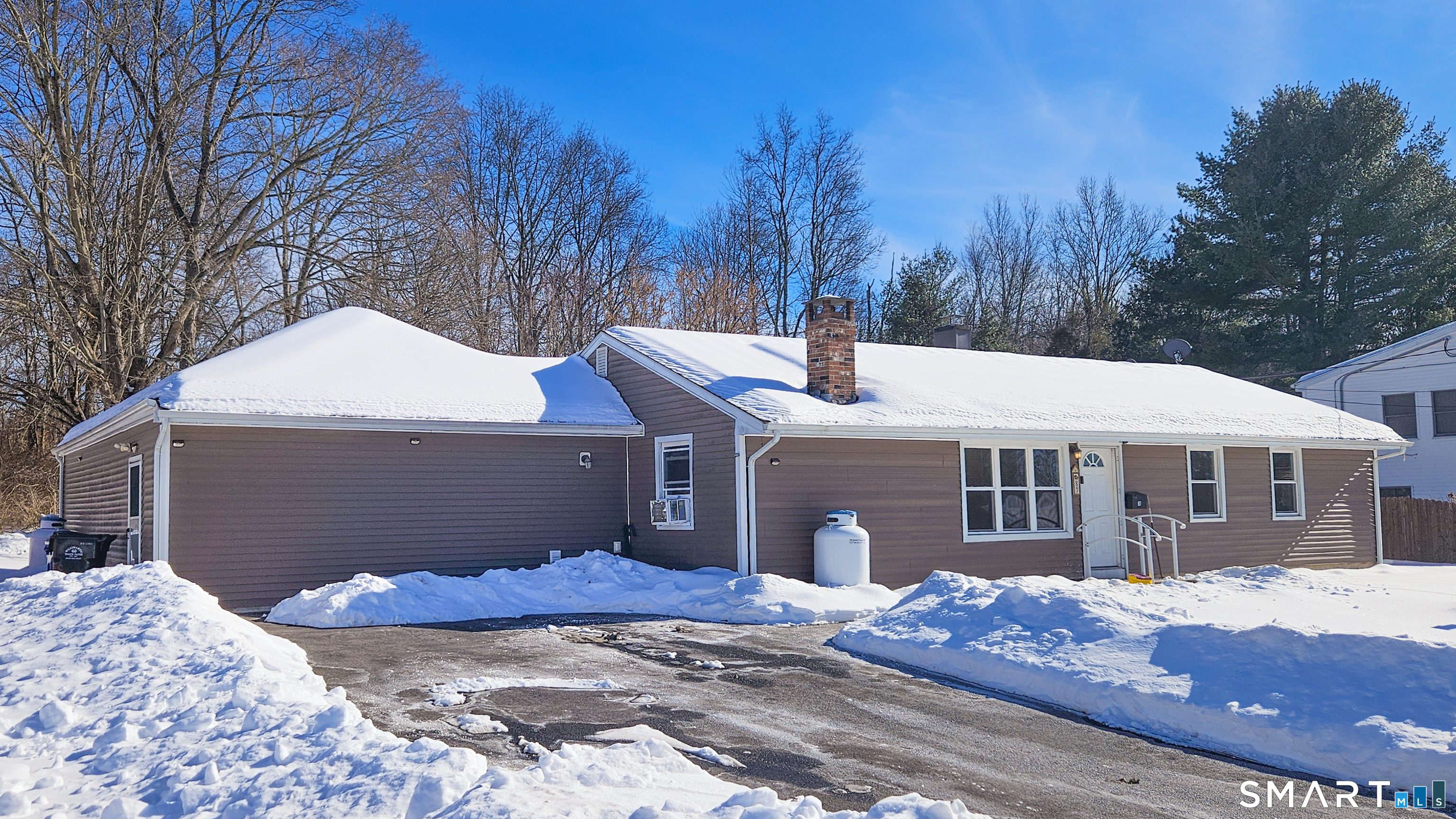 87 Park Avenue Colchester CT 06415