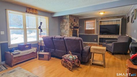 87 Park Avenue Colchester CT 06415