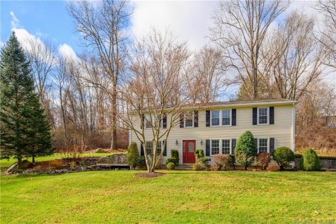 18 Glen Road New Fairfield CT 06812