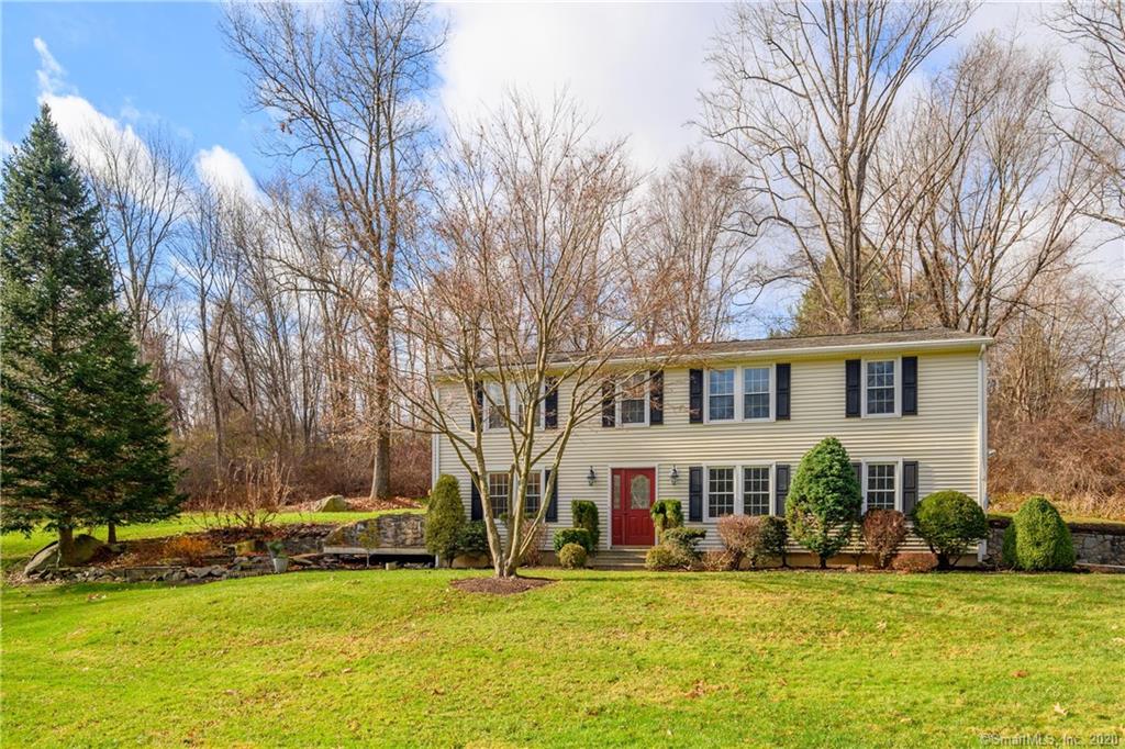 18 Glen Road New Fairfield CT 06812