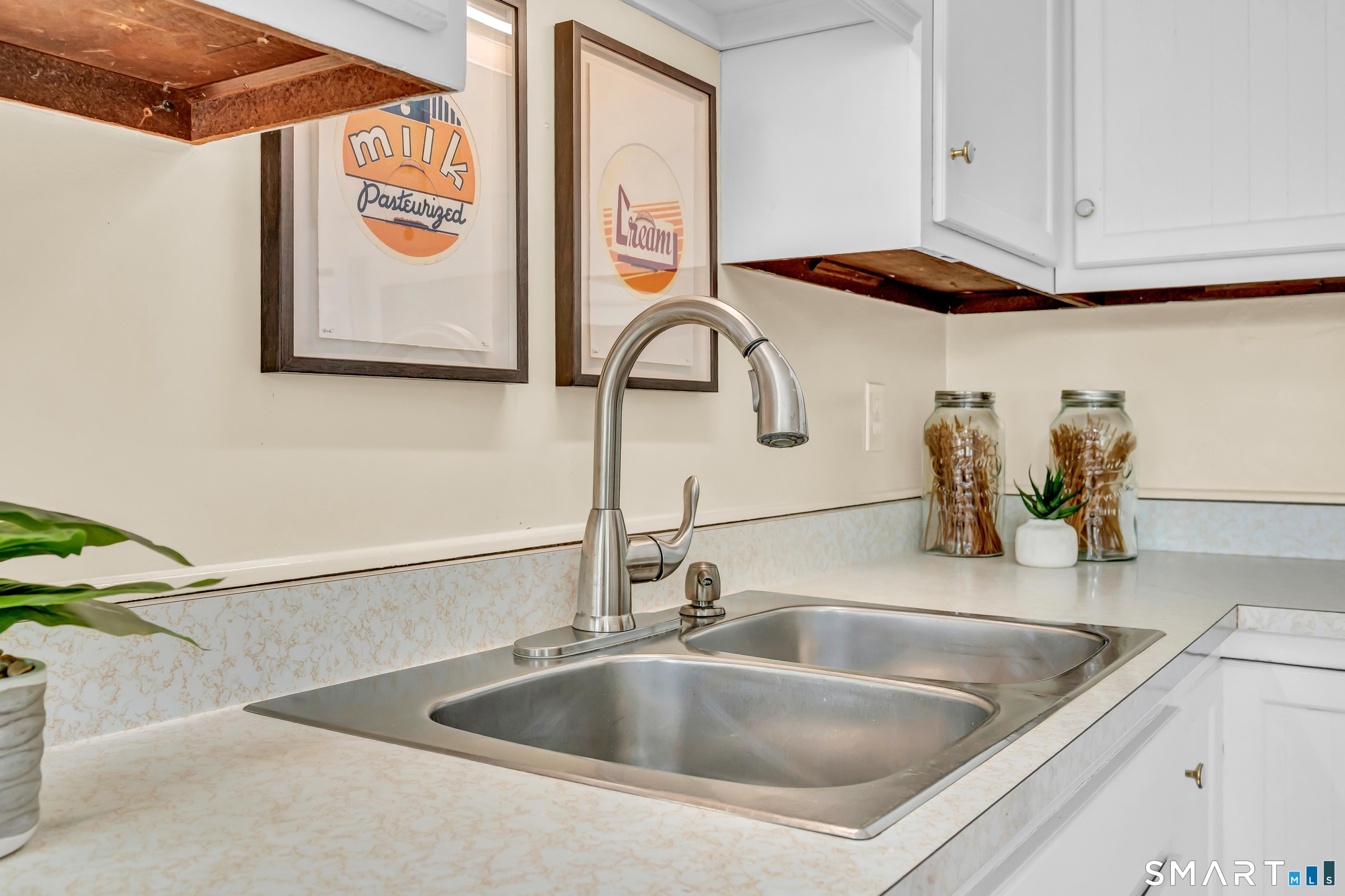 40 Middle River Road Danbury CT 06811