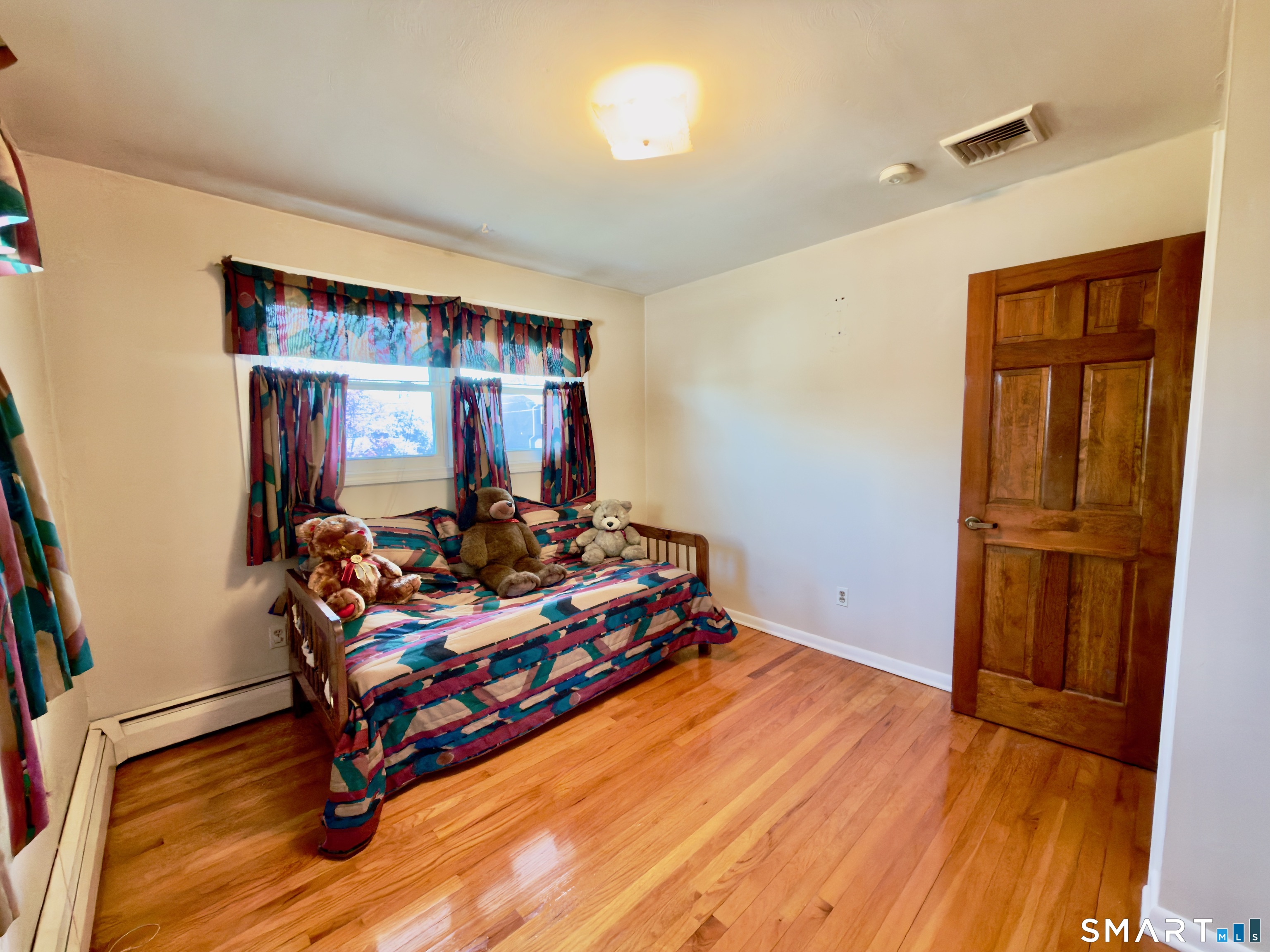 25 Greenfield Avenue Waterbury CT 06708