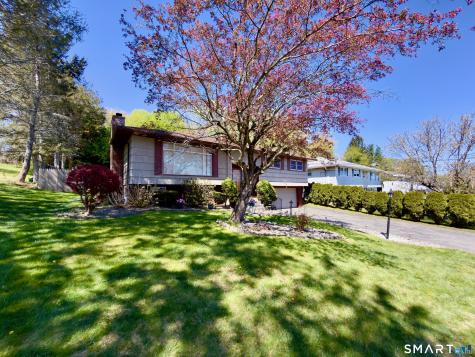 25 Greenfield Avenue Waterbury CT 06708