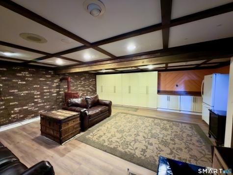 25 Greenfield Avenue Waterbury CT 06708