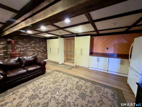 25 Greenfield Avenue Waterbury CT 06708