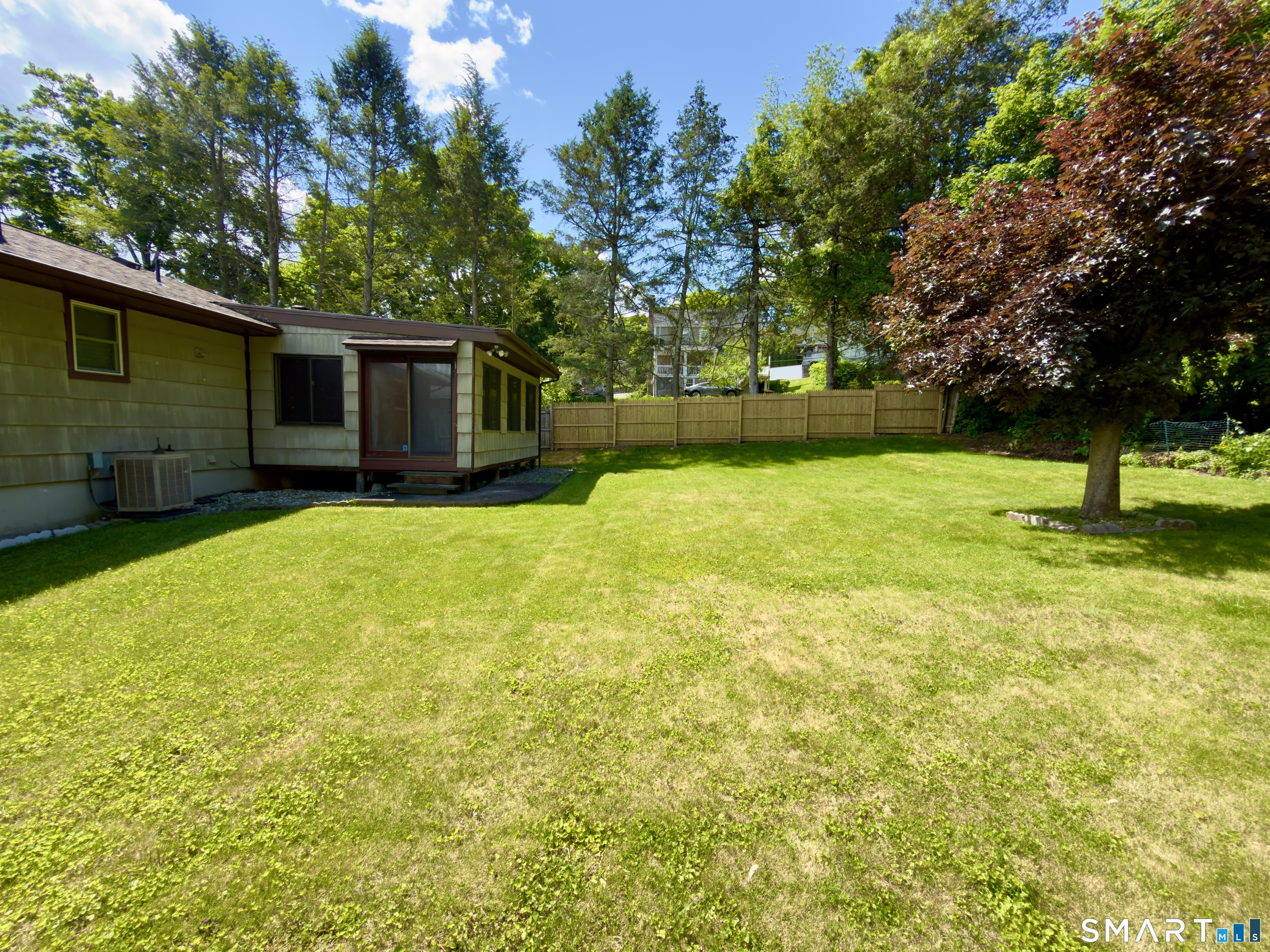 25 Greenfield Avenue Waterbury CT 06708