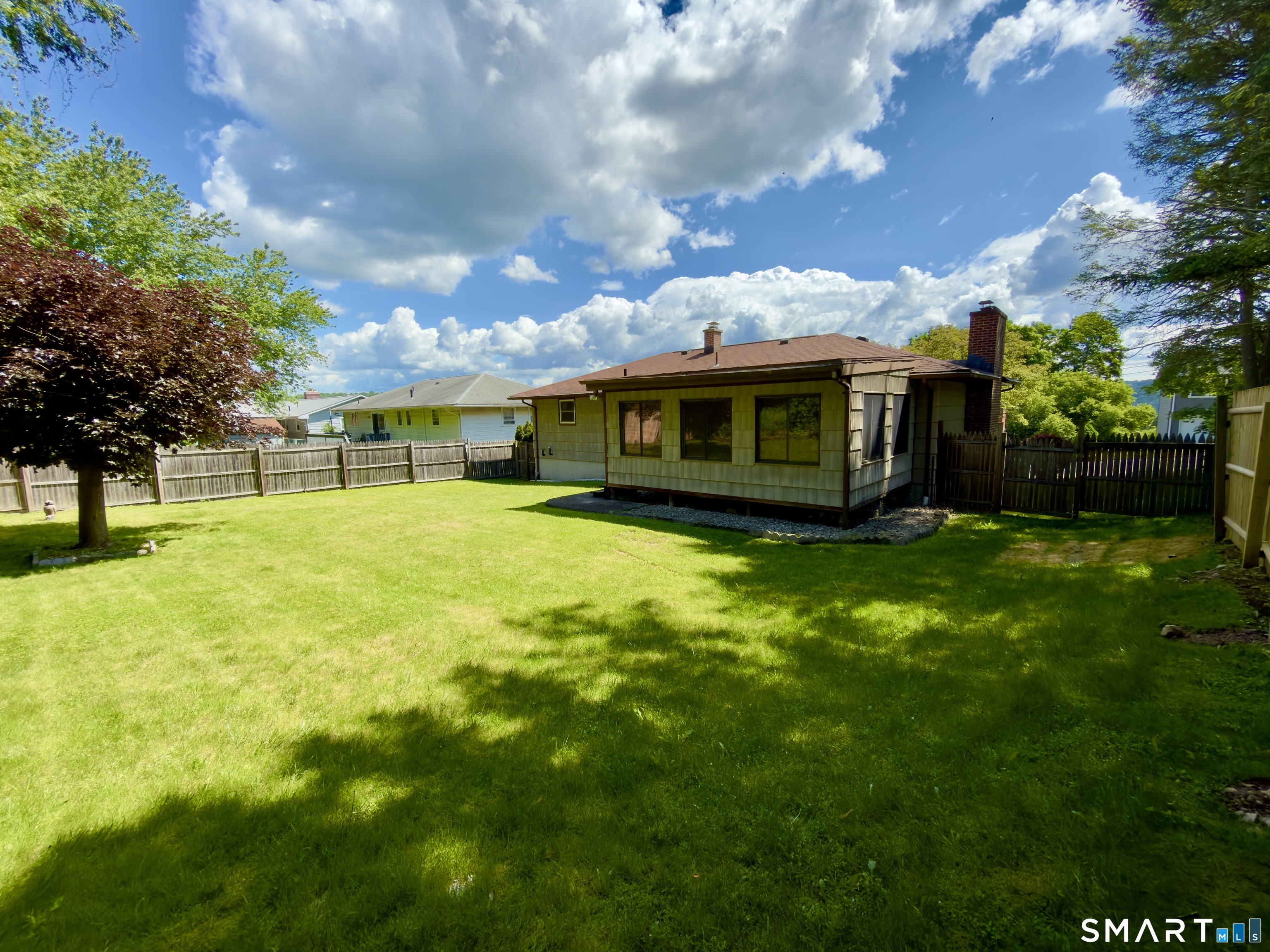 25 Greenfield Avenue Waterbury CT 06708