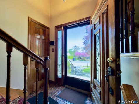 25 Greenfield Avenue Waterbury CT 06708