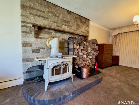 25 Greenfield Avenue Waterbury CT 06708