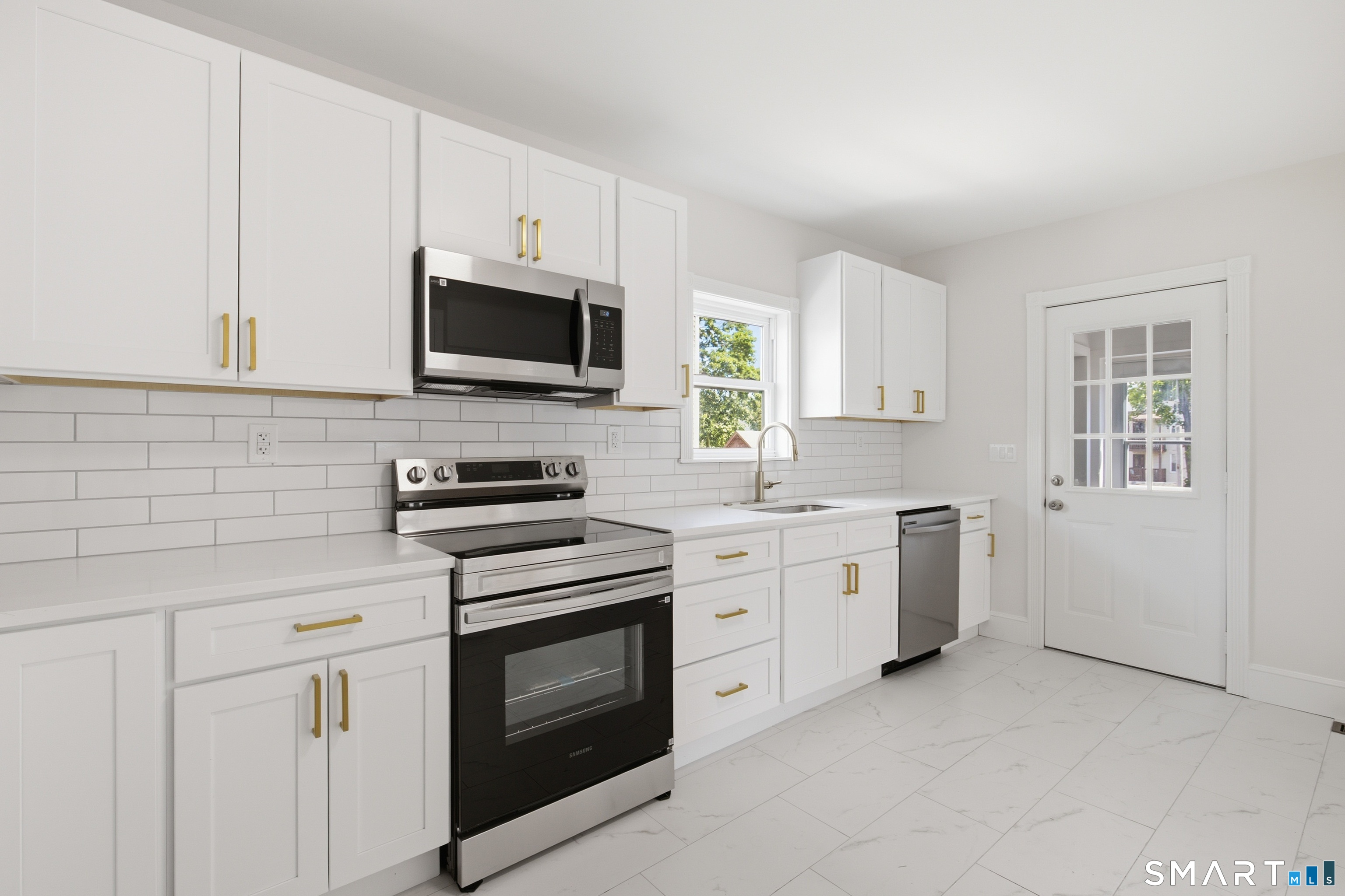 208 Hart Street New Britain CT 06052