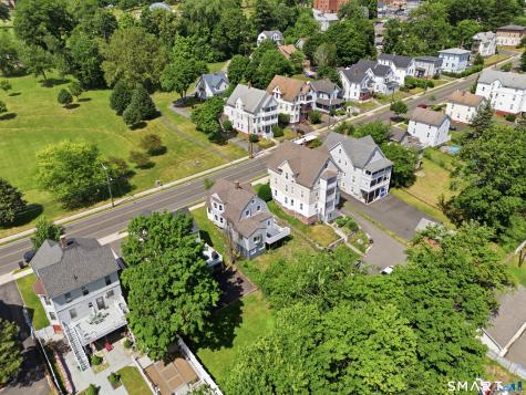 208 Hart Street New Britain CT 06052