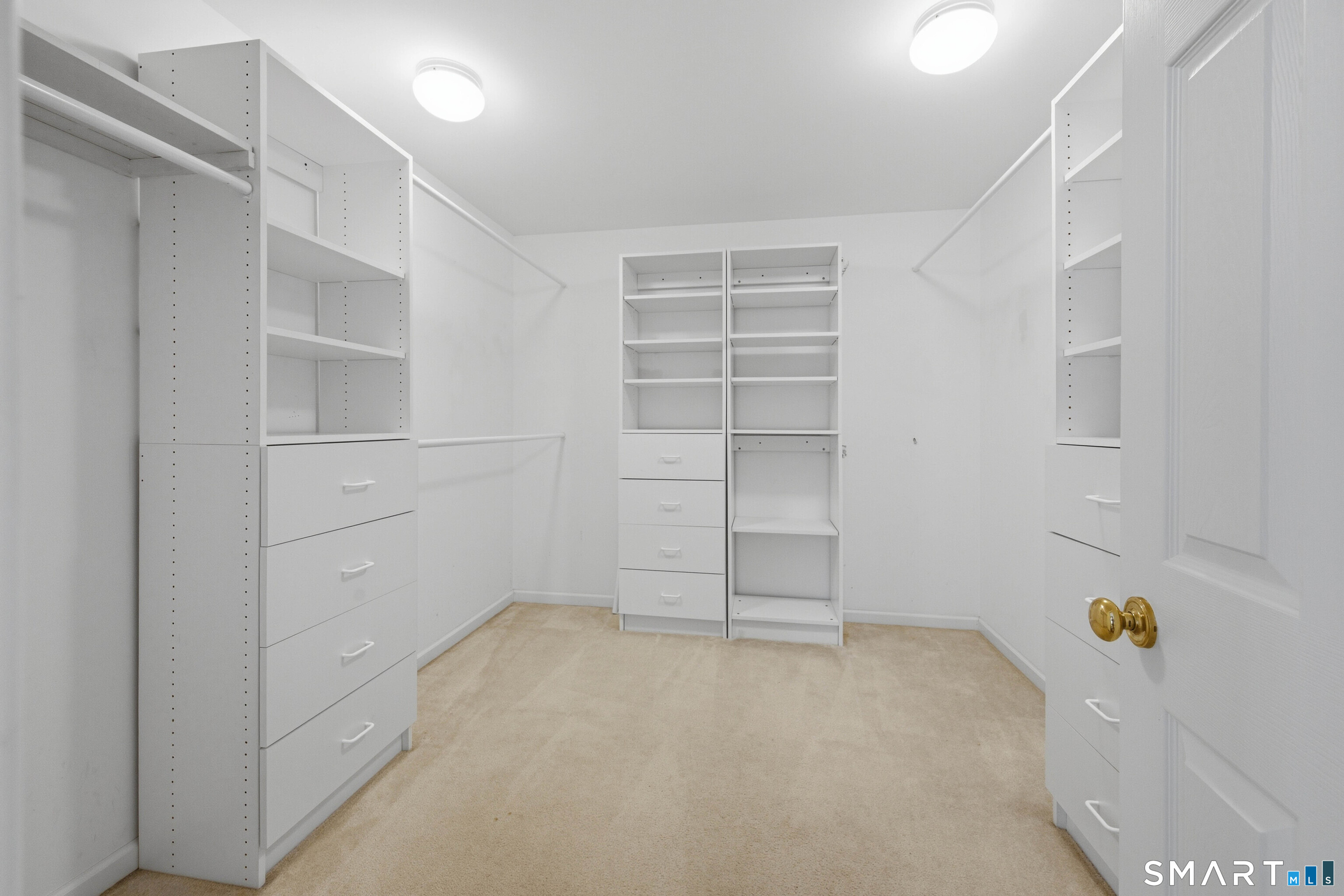 20 Pequot Court Monroe CT 06468