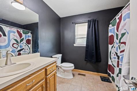 14 Jason Court Naugatuck CT 06770