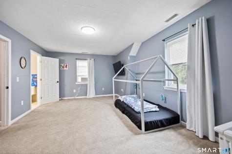 14 Jason Court Naugatuck CT 06770