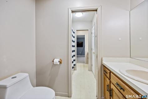 14 Jason Court Naugatuck CT 06770