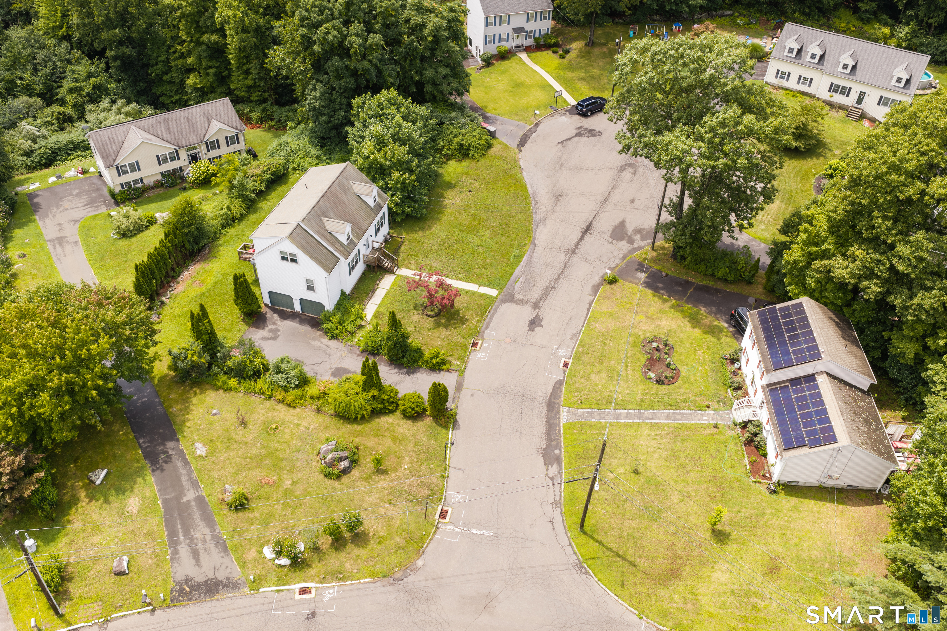 14 Jason Court Naugatuck CT 06770