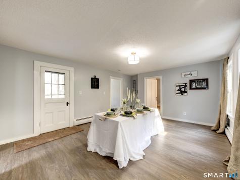 25 Maple Avenue Canton CT 06019