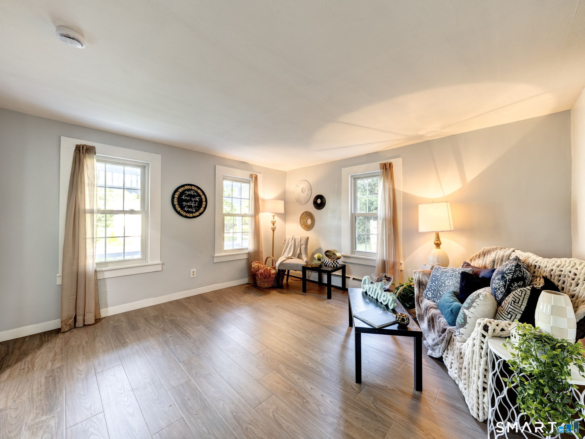 25 Maple Avenue Canton CT 06019