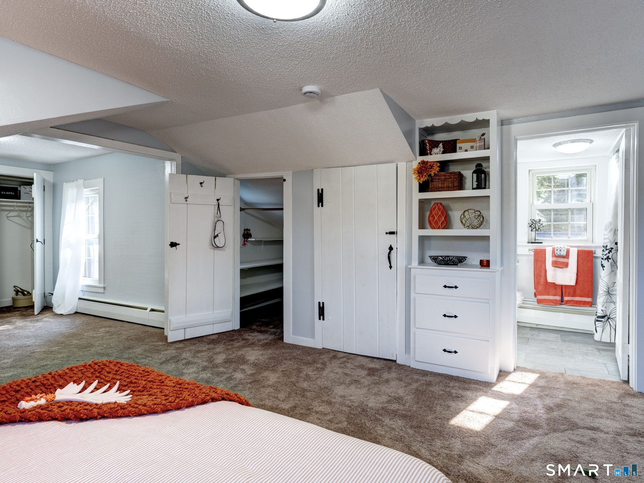 25 Maple Avenue Canton CT 06019