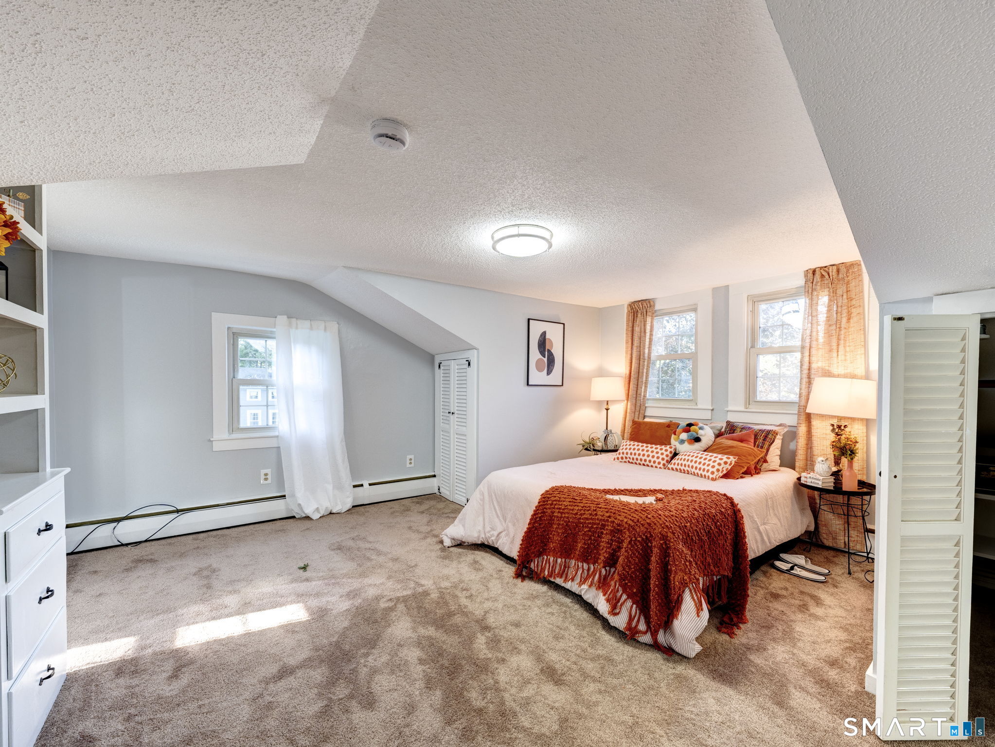 25 Maple Avenue Canton CT 06019