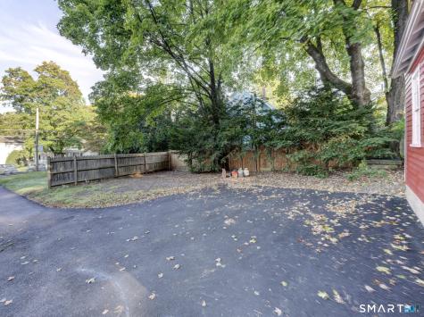 25 Maple Avenue Canton CT 06019