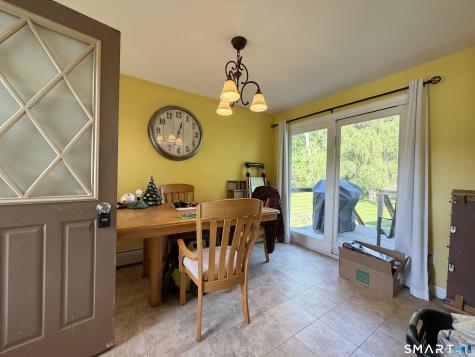 12 Cross Street Portland CT 06480