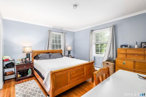 27 Powder Horn Hill Brookfield CT 06804