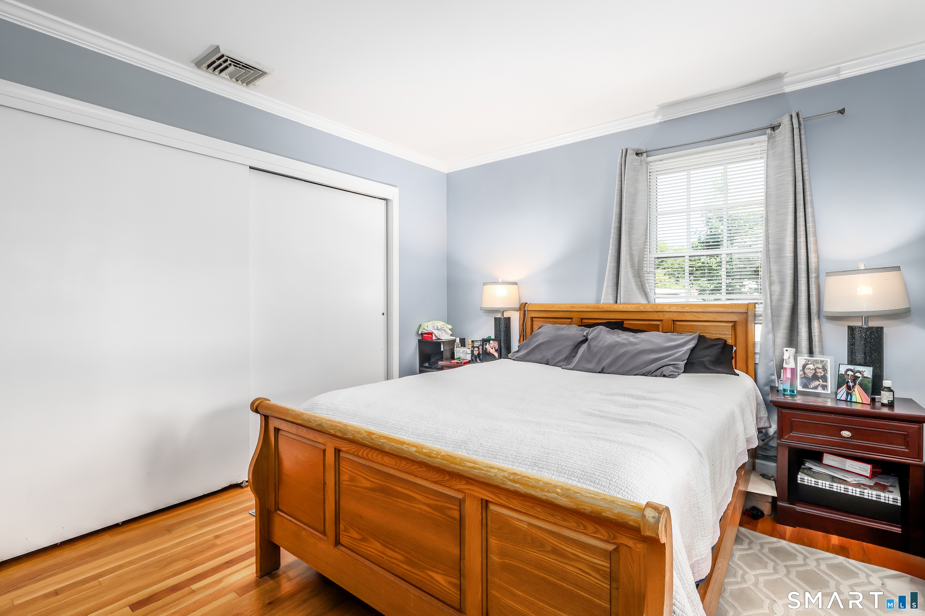 27 Powder Horn Hill Brookfield CT 06804