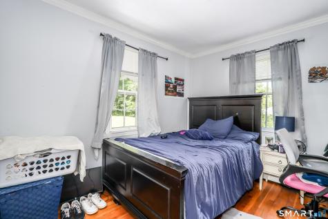27 Powder Horn Hill Brookfield CT 06804