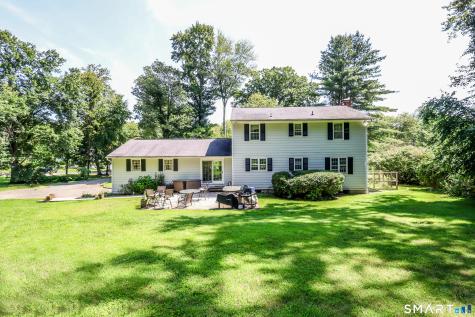 27 Powder Horn Hill Brookfield CT 06804