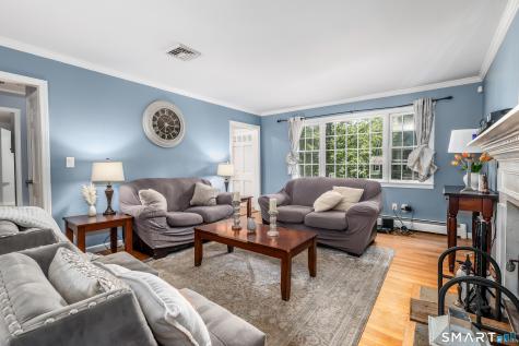 27 Powder Horn Hill Brookfield CT 06804