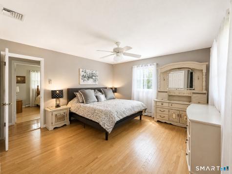 8 Pinewood Shores Sherman CT 06784