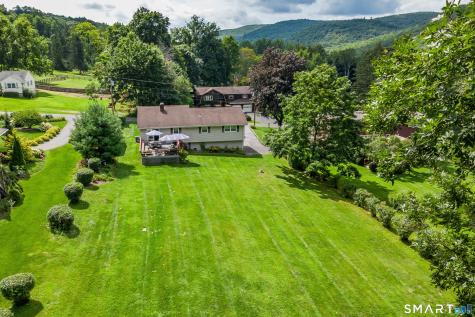 8 Pinewood Shores Sherman CT 06784